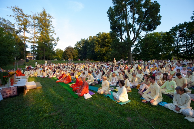 Swamiji satsang 1